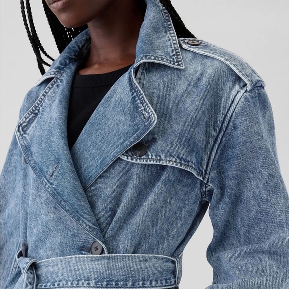 GAP Blue Jean Jacket - Picture 4 of 8